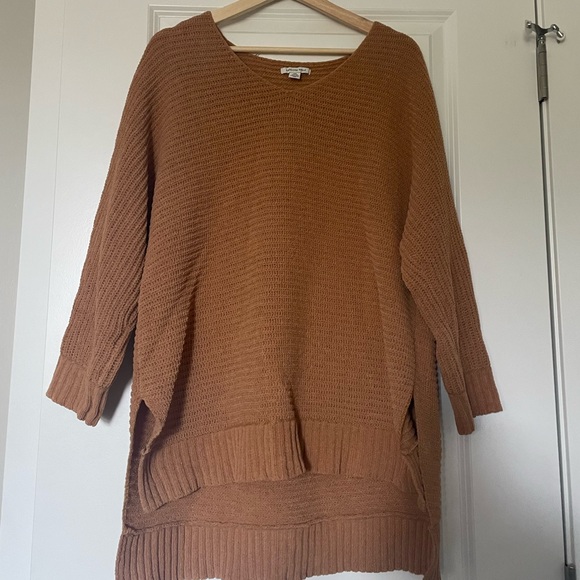Oversized AE Soft Knit Sweater - Picture 2 of 4